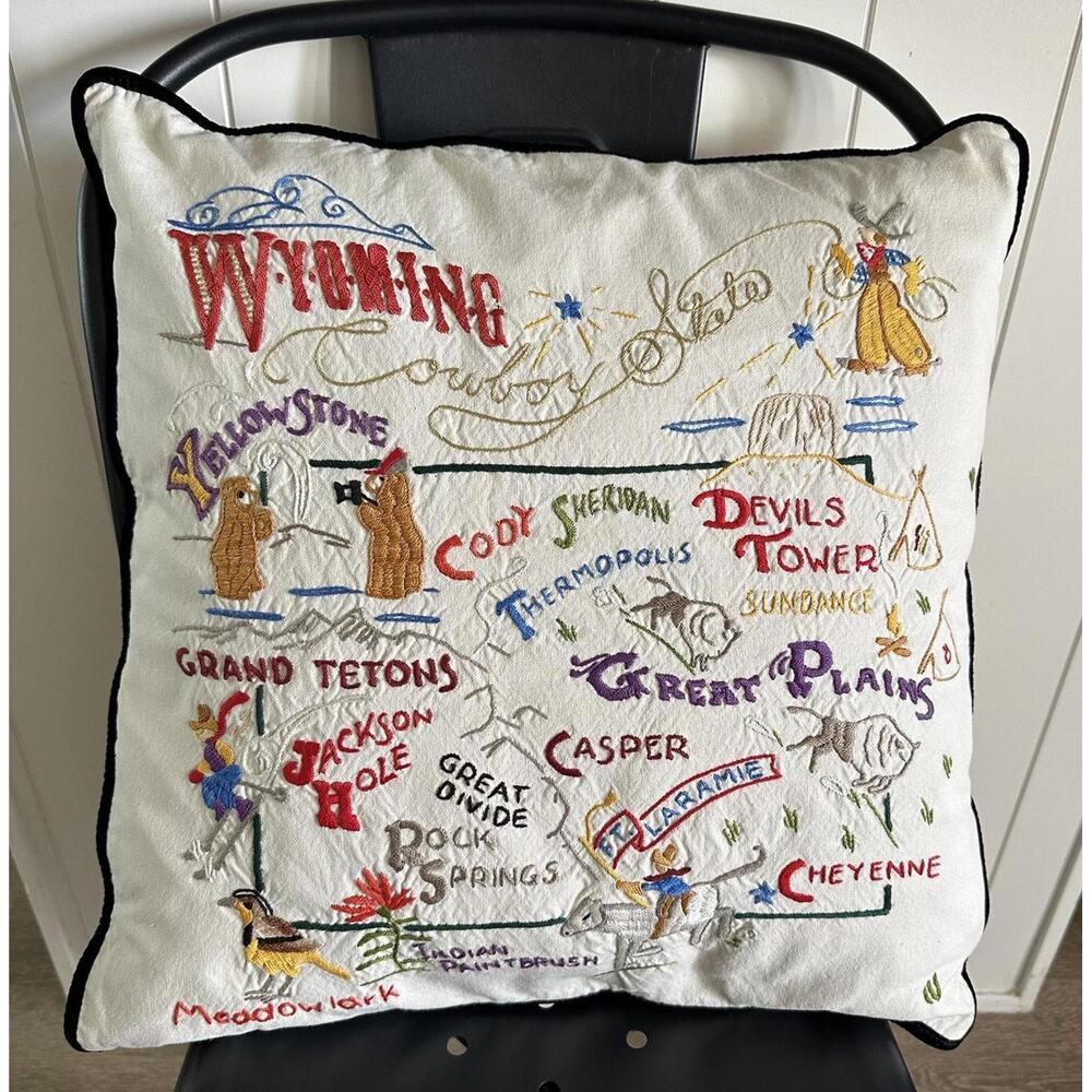 Vtg 2000 Catstudio Wyoming Geography Collection Hand Embroidered Throw Pillow